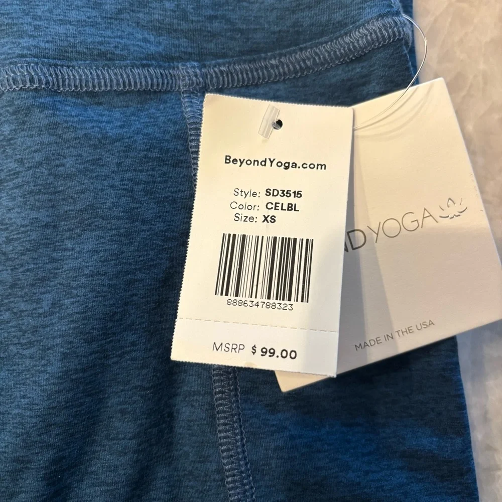 Beyond Yoga Blue Leggings with Pocket - Picture 3 of 4